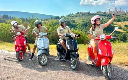 Florence : Tour de Toscane en Vespa avec déjeuner et dégustations de vins