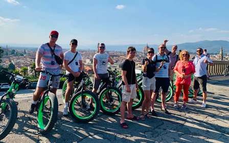 Florence : Visite en E-Bike de la place Michel-Ange