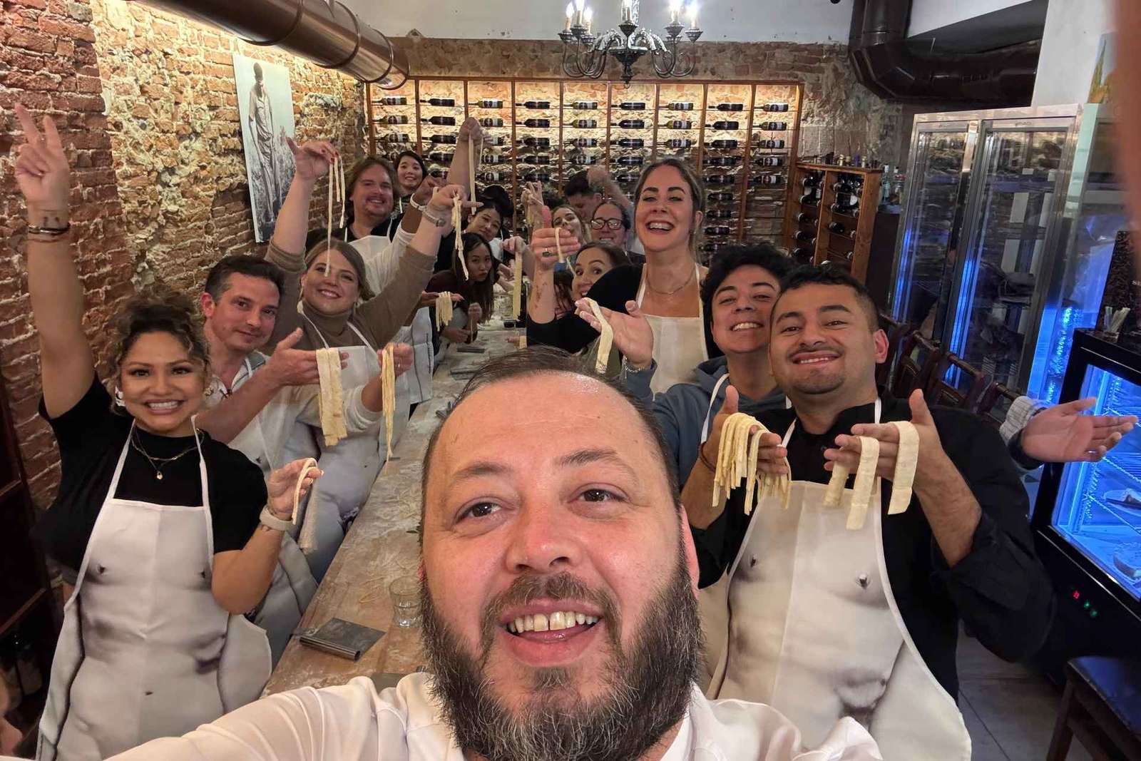Florence: Fresh Pasta, Ravioli & Tiramisu Class by the Duomo
