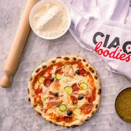 Firenze: pizza- és fagylaltélmény korlátlan borkóstolóval