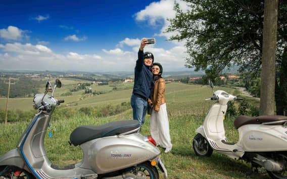 Toscane per Vespa dagvullende tour naar de Chianti wijnstreek