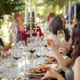 San Gimignano: Comida o Cena en una Bodega con Degustación de Vinos