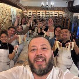 Florence: Fresh Pasta, Ravioli & Tiramisu Class by the Duomo