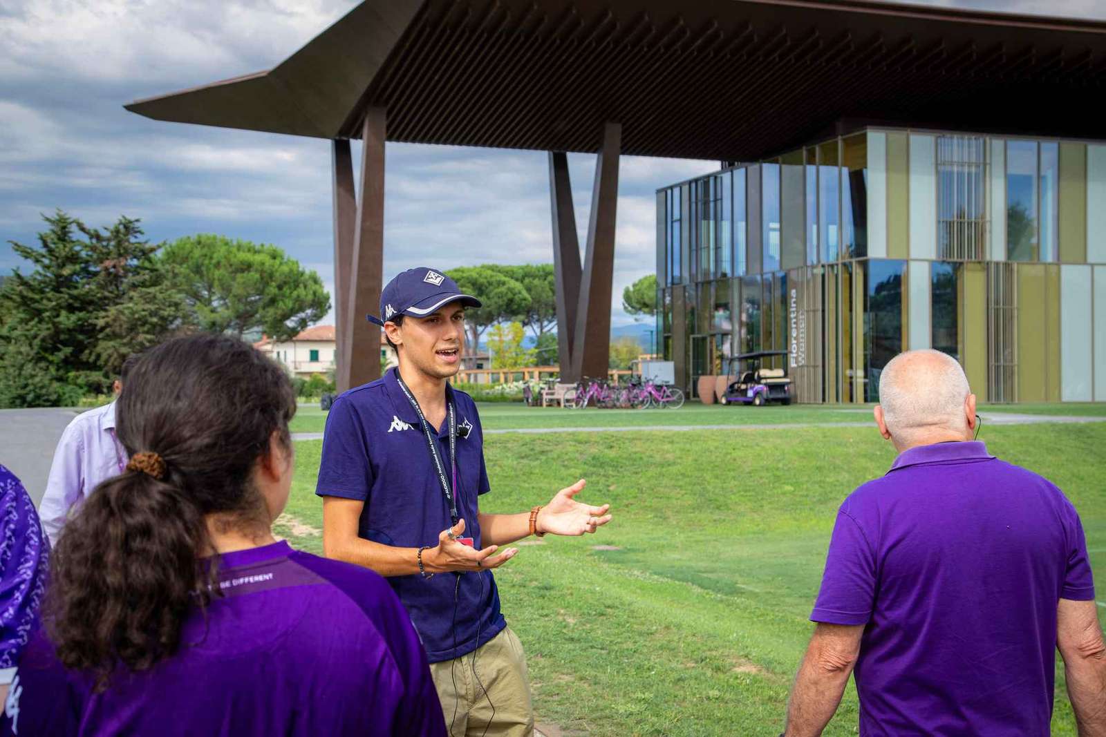 Florencia: visita guiada al estadio de la Fiorentina y bebida