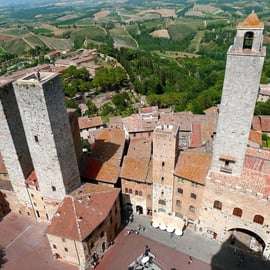 Florence: Chianti Villages, San Gimignano and Winery Tour