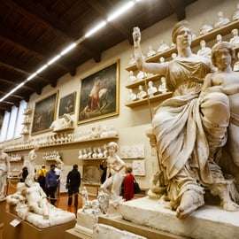 Entrada para la Galería de la Academia de Florencia y audioguía