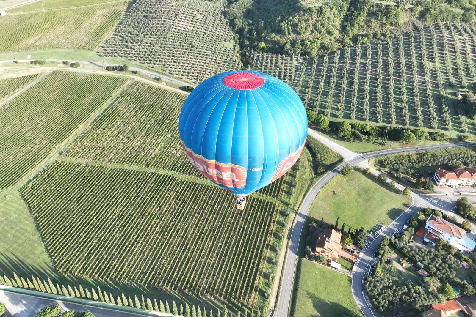 Ballonvaart over de Chianti bij zonsopgang met prosecco