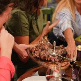 Florencia: Tour gastronómico a pie con chuletón local y vino toscano