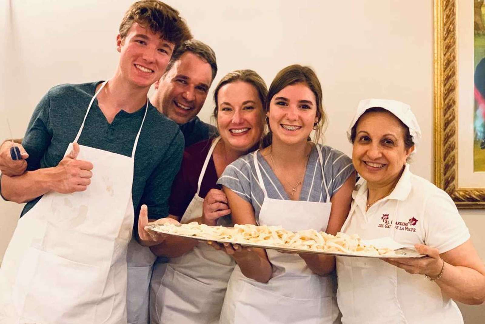 Pasta and Tiramisu Cooking Class in Florence