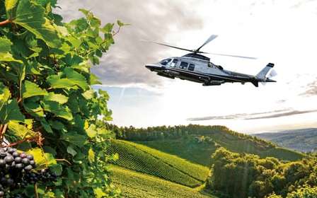 San Gimignano: Chianti Region Helicopter Wine Tour & Lunch