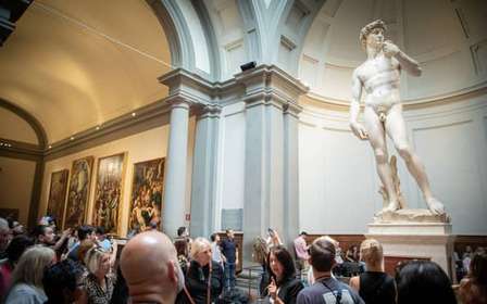 Florence: Accademia Gallery Guided Tour with Entry Ticket