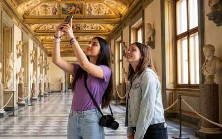 Florence: Uffizi Gallery Reserved Ticket & Audio Guide App